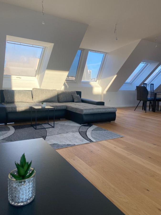 Home Sweet Home Vienna - Penthouse Экстерьер фото